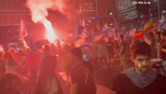  متظاهرون يغلقون شارع ايالون في تل ابيب 